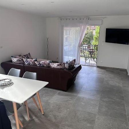 Chez Sana Apartment Saint-Dizier Bagian luar foto